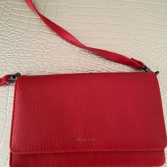 MATT AND NAT CROSSBODY PURSE VEGAN - Picture 4 of 9